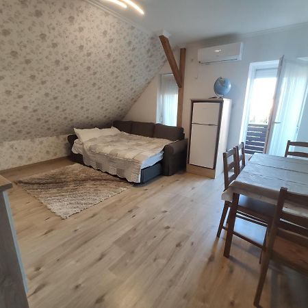 Royal De Lux Appartement Hajdúszoboszló Buitenkant foto